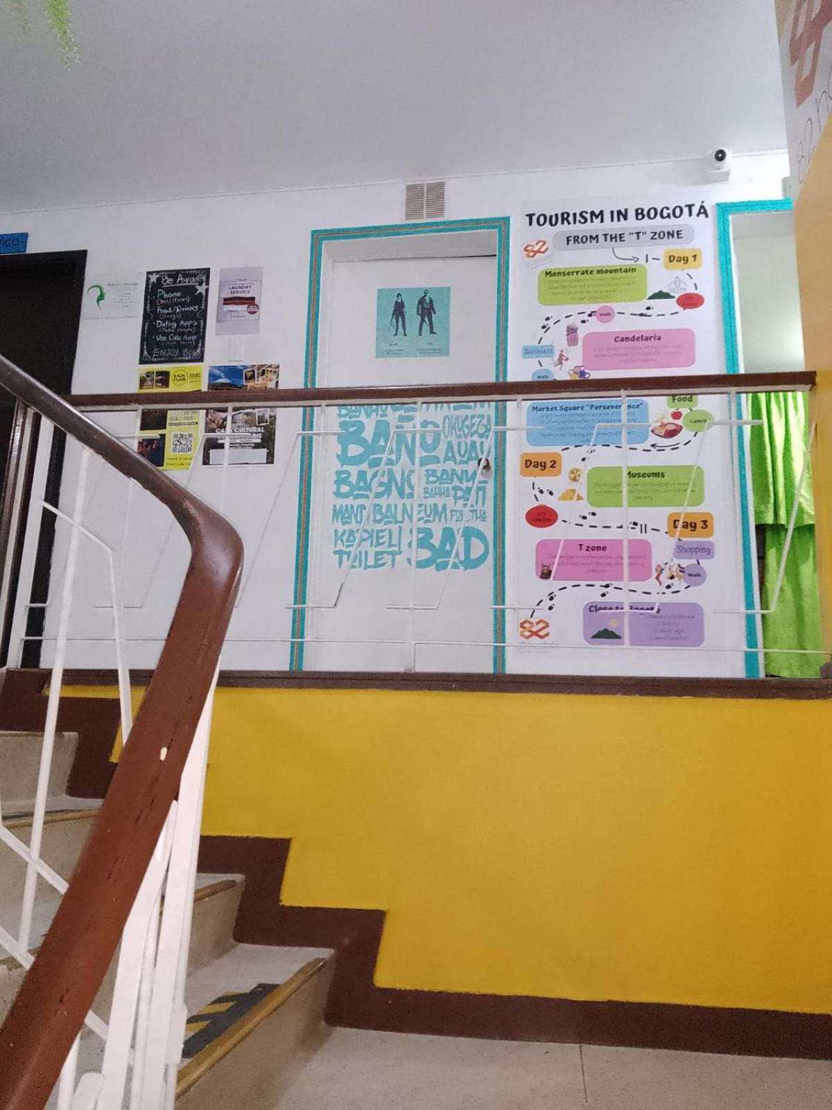 82Hostel ボゴタ エクステリア 写真