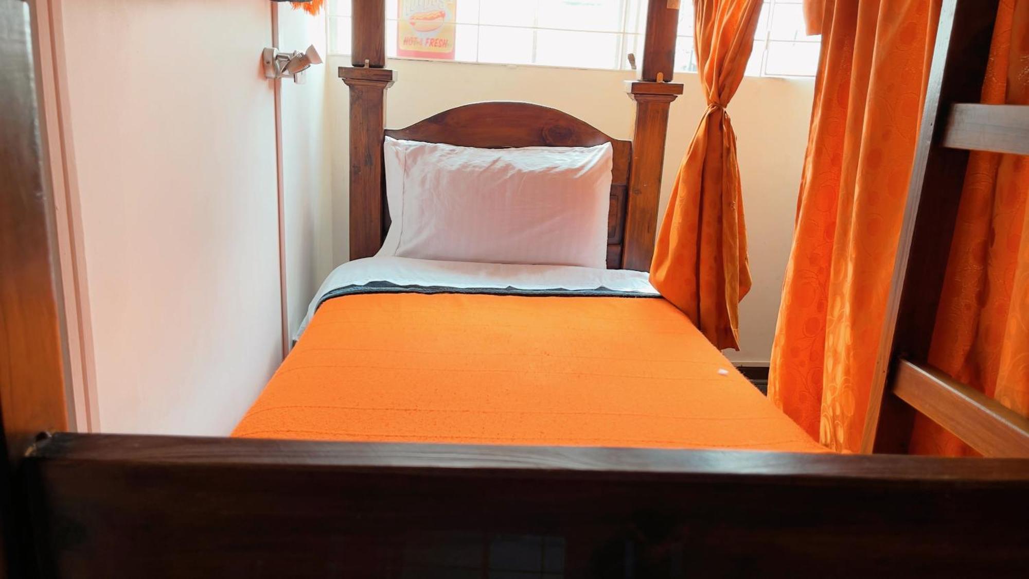 82Hostel ボゴタ エクステリア 写真