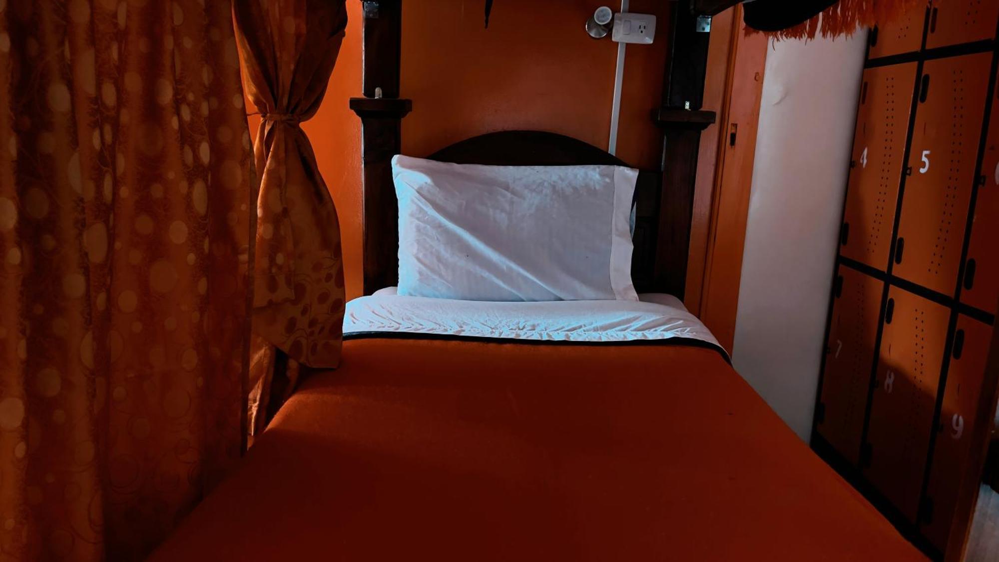 82Hostel ボゴタ エクステリア 写真